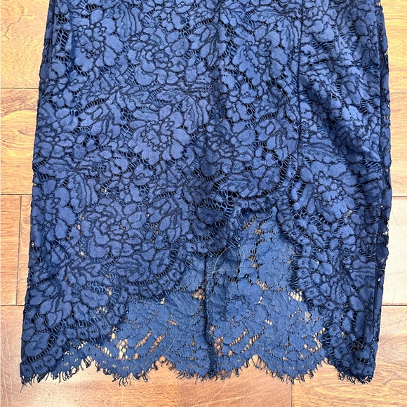 Blue Asymmetrical Lace Midi Dress - Picture 2 of 4